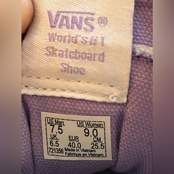 VANS Off The Wall High Top Skate Shoes Mens 7.5 Womens 9 Purple EUC - Picture 8 of 8